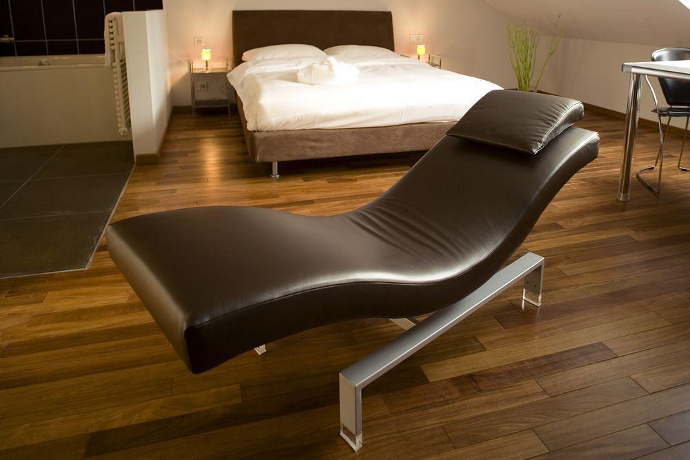 La Cour Des Augustins Boutique Gallery Design Genf