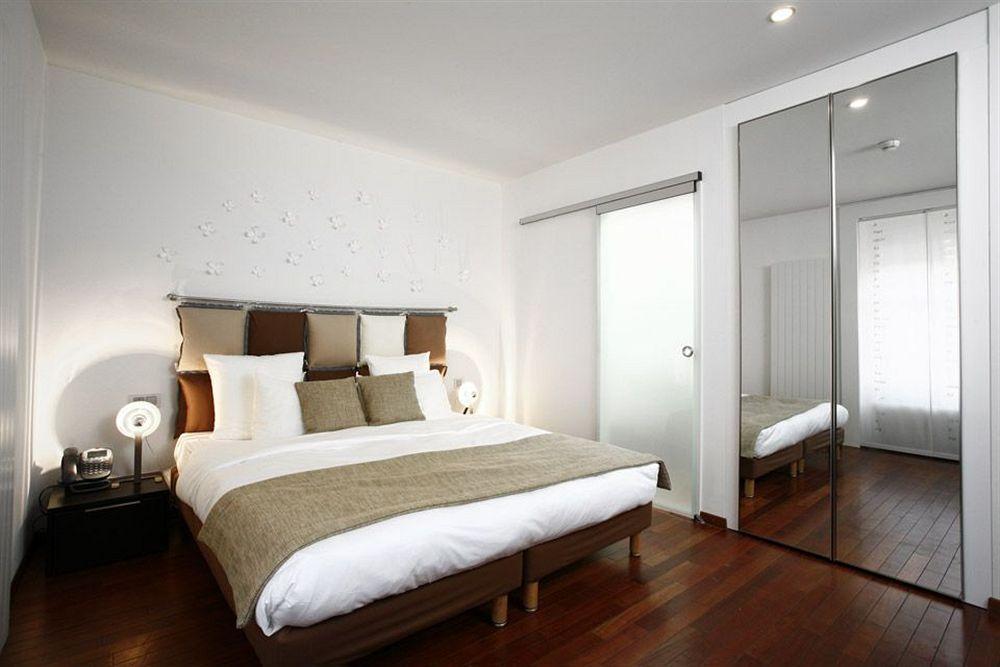 La Cour Des Augustins Boutique Gallery Design Hotel