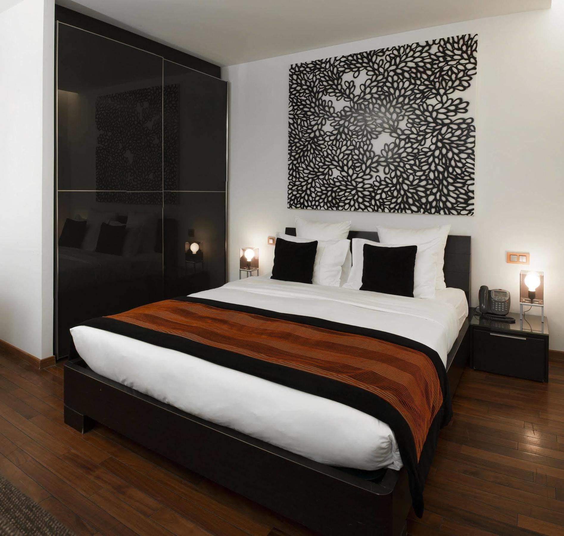 La Cour Des Augustins Boutique Gallery Design Hotel Genf